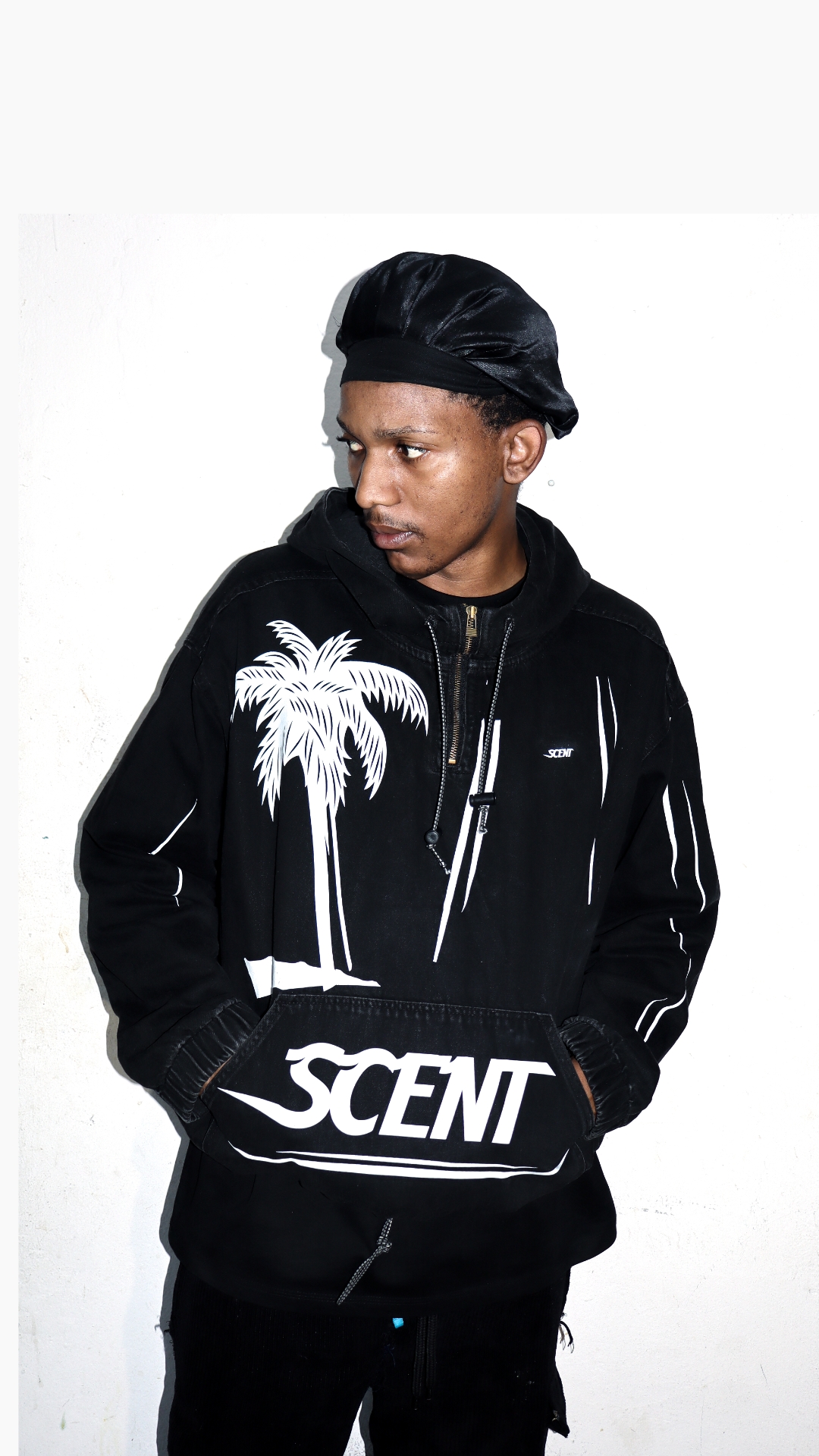 SCENT Heavyweight Bull Denim Zip Sweater fit visual